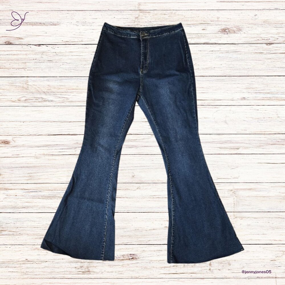 Pantalon Womens Wide Flare/Bell Bottom Raw Hem Jeans~NWT~Size XL